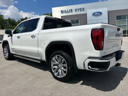 Used 2024 GMC Sierra 1500 Denali w/ Denali Reserve Package image 12