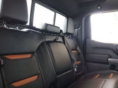Used 2019 GMC Sierra 1500 AT4 w/ AT4 Preferred Package AWD/4WD image 36