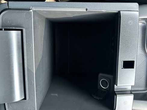 New 2026 Ford Explorer ST-Line image 27