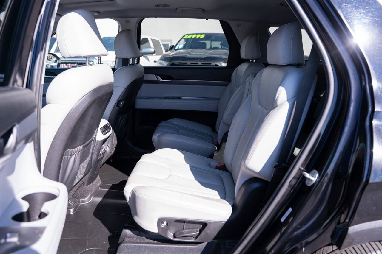Used 2022 Hyundai Palisade SEL w/ Premium Package AWD/4WD image 19
