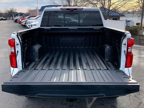 Used 2024 Chevrolet Silverado 1500 ZR2 w/ Technology Package image 4