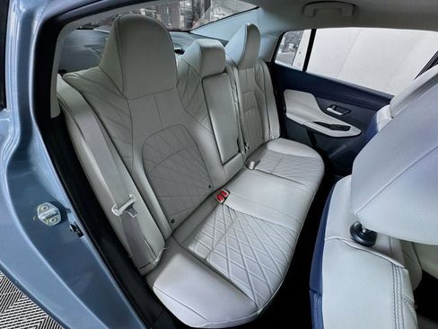 New 2026 Nissan Sentra SL w/ Floor Mat Package FWD image 24