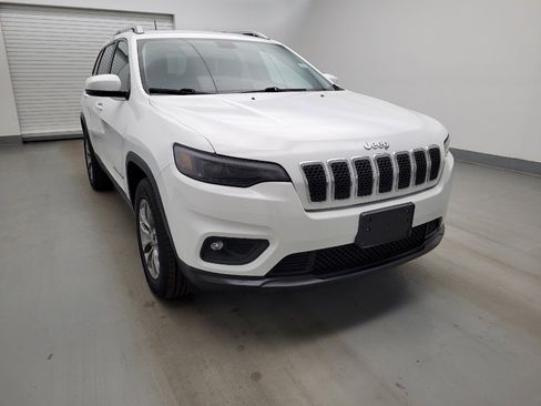 Used 2019 Jeep Cherokee Latitude Plus image 14