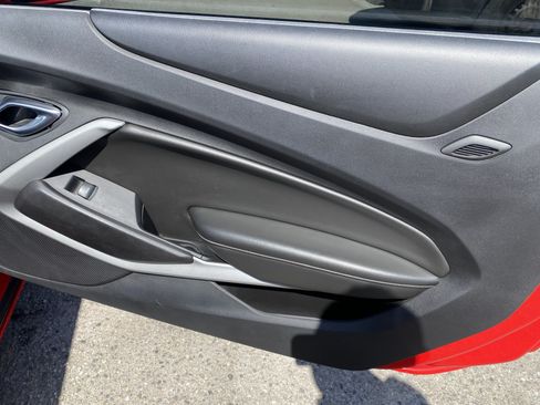 Used 2021 Chevrolet Camaro LT RWD image 16