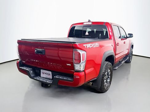 Certified 2022 Toyota Tacoma TRD Off-Road w/ TRD Premium Off Road Package AWD/4WD image 7