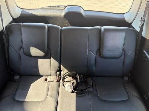 Used 2017 Nissan Armada Platinum AWD/4WD image 19