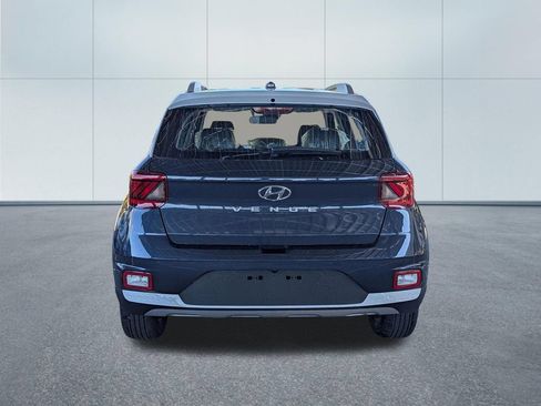 New 2026 Hyundai Venue SEL FWD image 4