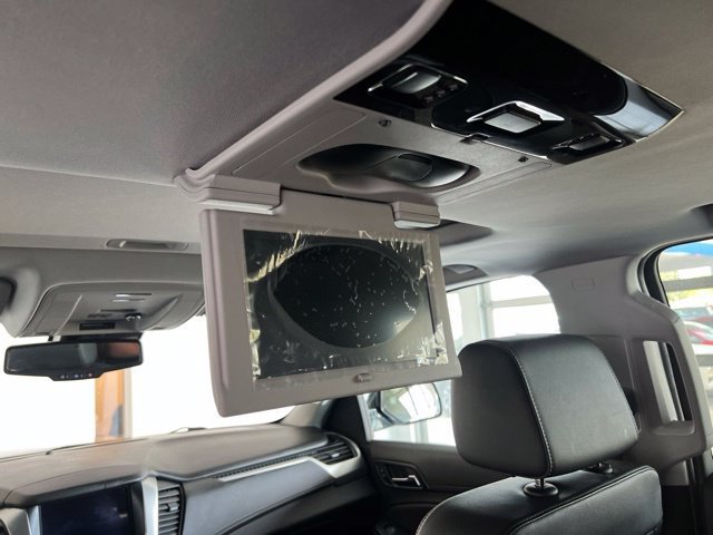 Used 2020 Chevrolet Suburban LT AWD/4WD image 28