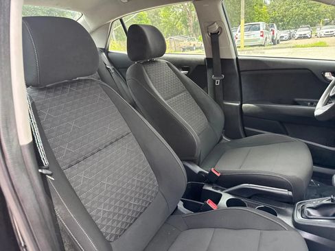 Used 2020 Kia Rio LX FWD image 15