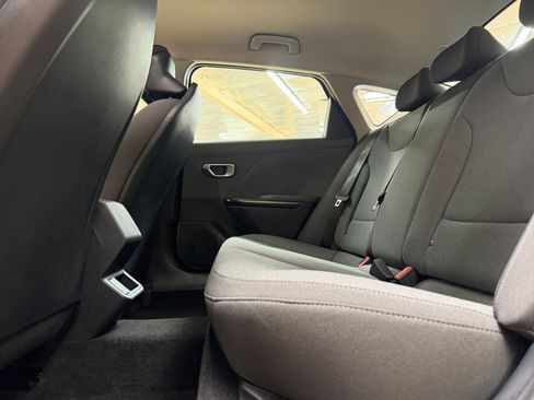 Used 2025 Kia K4 FWD image 24