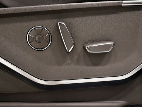 New 2025 Ford F150 Platinum w/ Equipment Group 703A Plus image 18