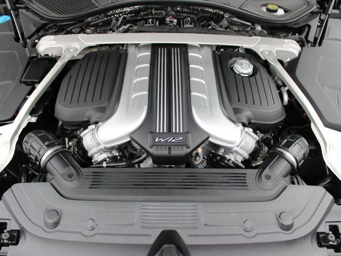 Used 2024 Bentley Continental GT Speed image 22