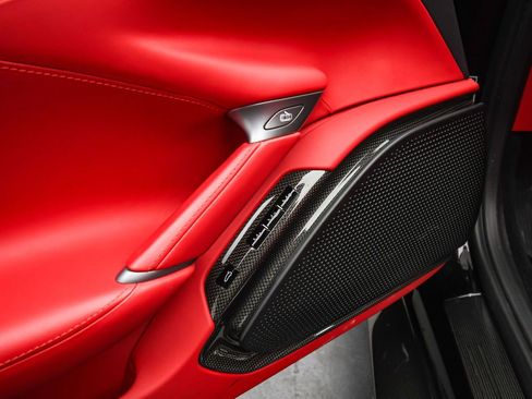 Used 2024 Ferrari Roma Spider image 51