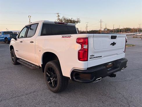 New 2026 Chevrolet Silverado 1500 LT Trail Boss w/ LPO, Dark Essentials Package AWD/4WD image 5