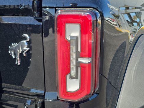 New 2025 Ford Bronco Outer Banks w/ Sasquatch Package image 6