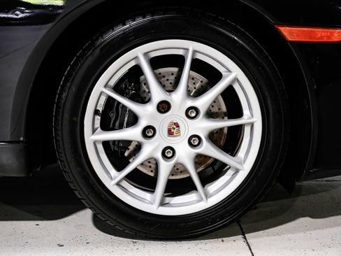 Used 2004 Porsche 911 Carrera RWD image 46