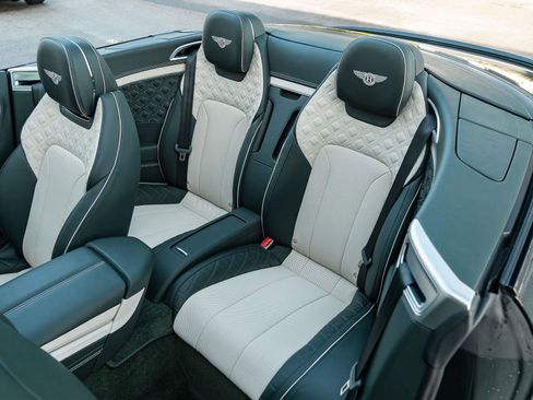 Used 2022 Bentley Continental GT Speed image 10