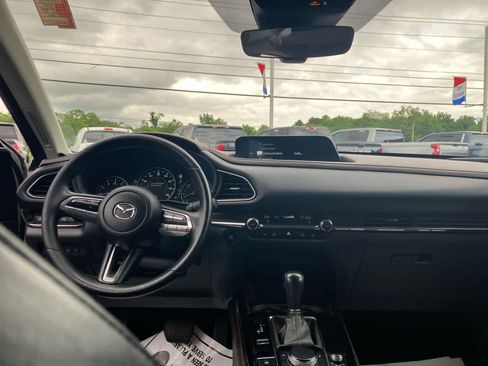 Used 2022 MAZDA CX-30 AWD 2.5 S w/ Premium Package image 36