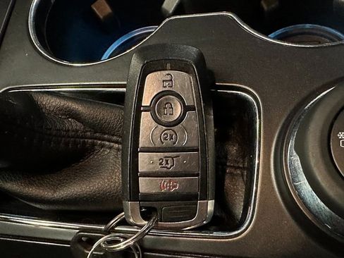 Used 2019 Ford Explorer Sport w/ Equipment Group 401A AWD/4WD image 18