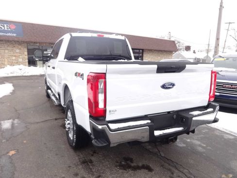 Used 2024 Ford F350 XLT image 6
