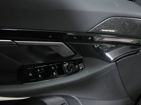 New 2026 BMW 530i xDrive w/ M Sport Package image 29