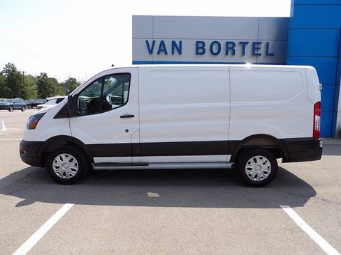 Used 2025 Ford Transit 250 Low Roof w/ Exterior Upgrade Package RWD image 2