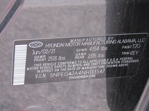 Used 2022 Hyundai Sonata SE image 12