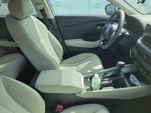 Used 2025 Honda Accord LX image 3
