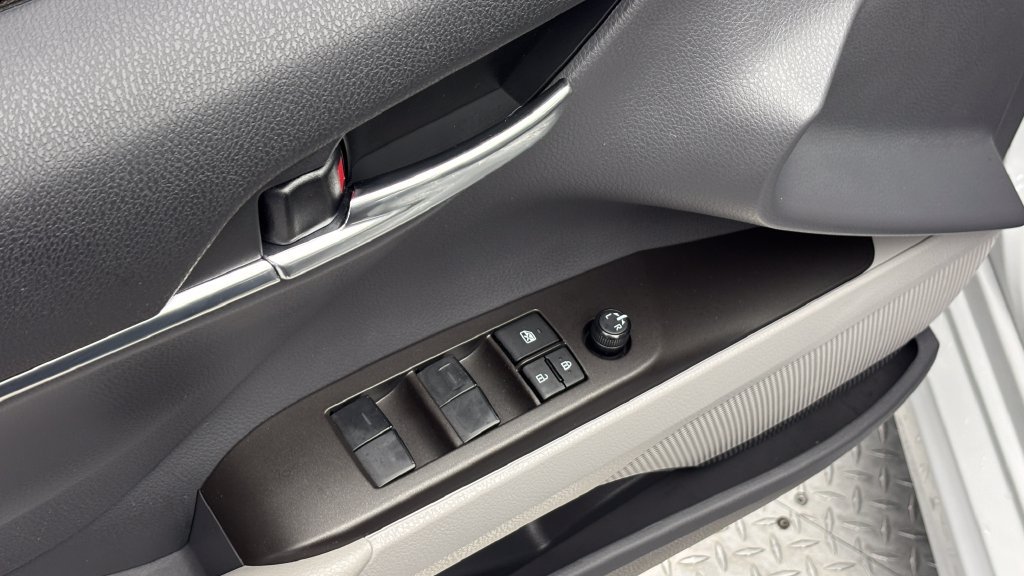 Certified 2024 Toyota Camry SE FWD image 18