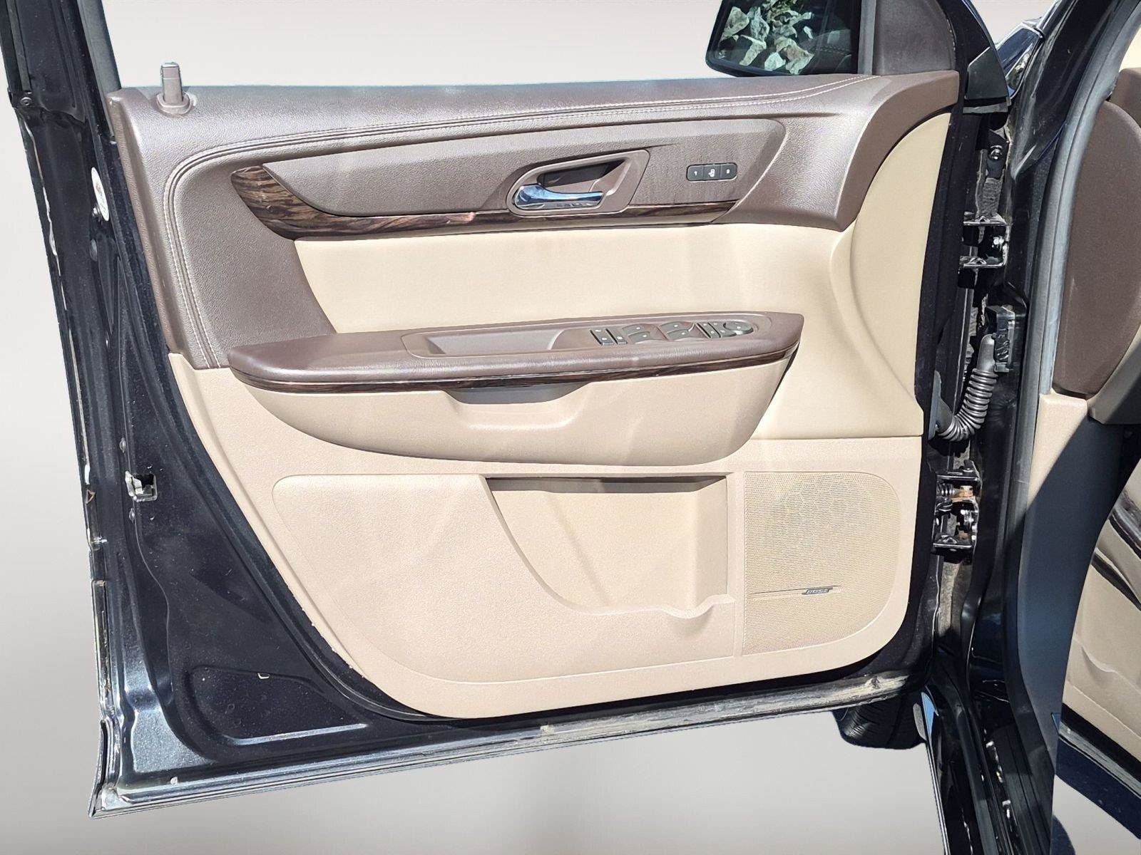 Used 2015 GMC Acadia Denali FWD image 33