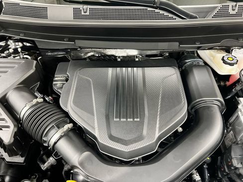 New 2026 Chevrolet Traverse RS w/ LPO, Floor Liner Package AWD/4WD image 27