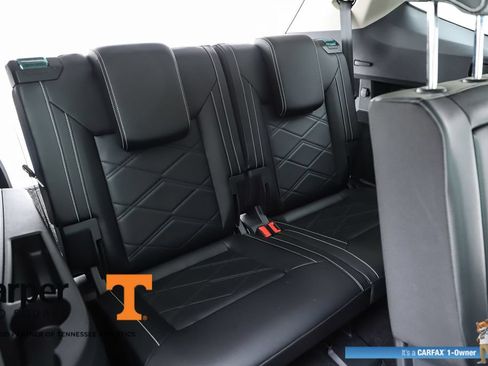Used 2024 Volkswagen Atlas SE FWD image 40