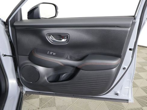 Used 2024 Honda HR-V Sport image 22