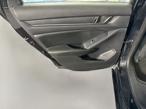 Used 2019 Honda Accord LX image 26