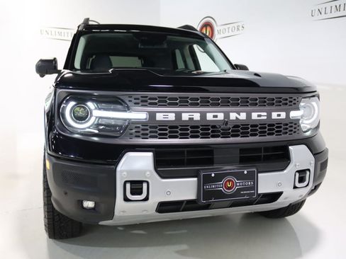 Used 2025 Ford Bronco Sport Badlands AWD/4WD image 23