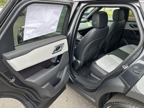 New 2026 Land Rover Range Rover Velar Dynamic SE image 15