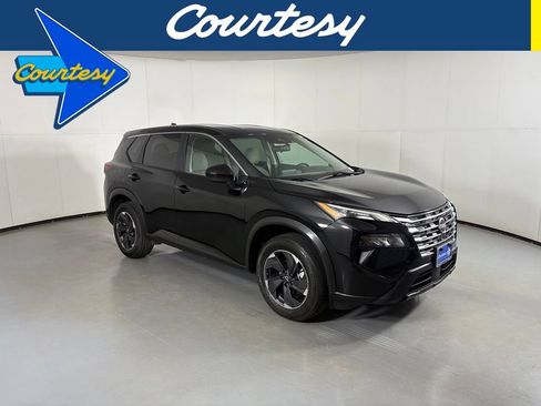 Used 2024 Nissan Rogue SV FWD image 1