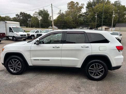 Used 2019 Jeep Grand Cherokee Limited AWD/4WD image 6