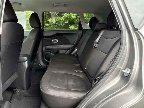 Used 2016 Kia Soul image 22