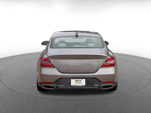 Used 2025 Genesis G70 2.5T image 12