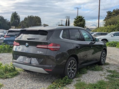 New 2026 BMW X3 xDrive30 w/ Convenience Package image 2