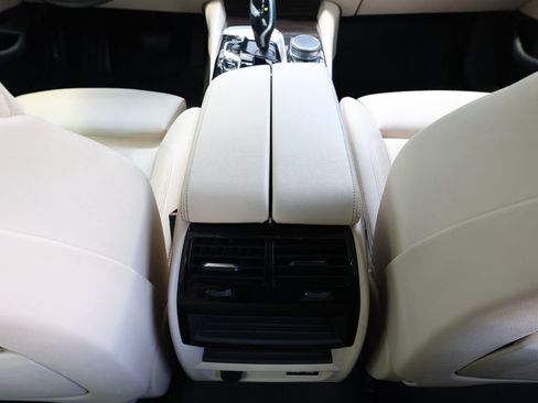 Used 2021 BMW 530i xDrive AWD/4WD image 28