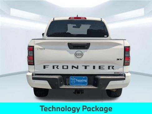 Used 2023 Nissan Frontier SV w/ Midnight Edition Package RWD image 5