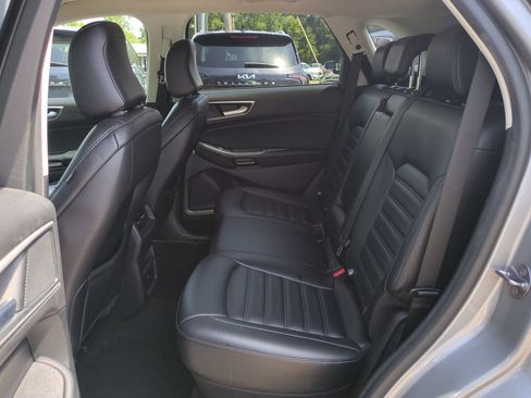 Used 2024 Ford Edge SEL AWD/4WD image 14