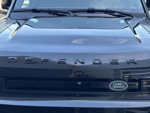 Certified 2023 Land Rover Defender 130 X-Dynamic SE AWD/4WD image 10