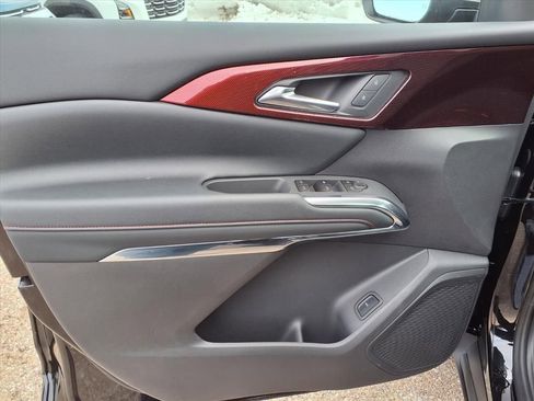 New 2026 Chevrolet Traverse Z71 w/ Driver Confidence Package image 12