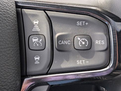 New 2024 RAM 2500 Limited image 28