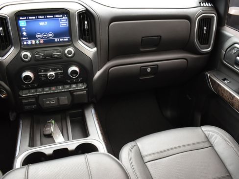 Used 2023 GMC Sierra 2500 Denali w/ Denali Ultimate Package image 38