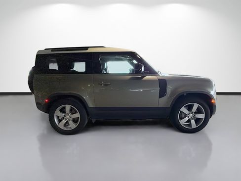 Used 2021 Land Rover Defender 90 First Edition image 6