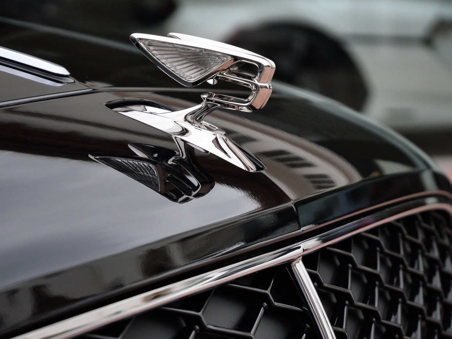 New 2026 Bentley Flying Spur V8 AWD/4WD image 9